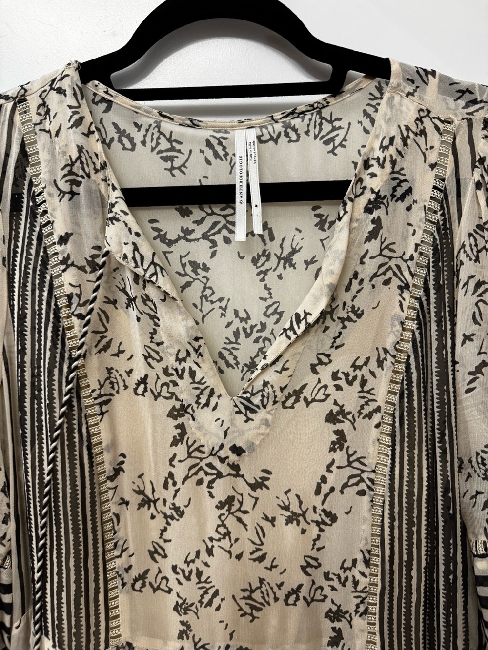 NWOT Anthropologie Tiered Midi Dress in Cream and Black Botanical Print - Picture 5 of 6